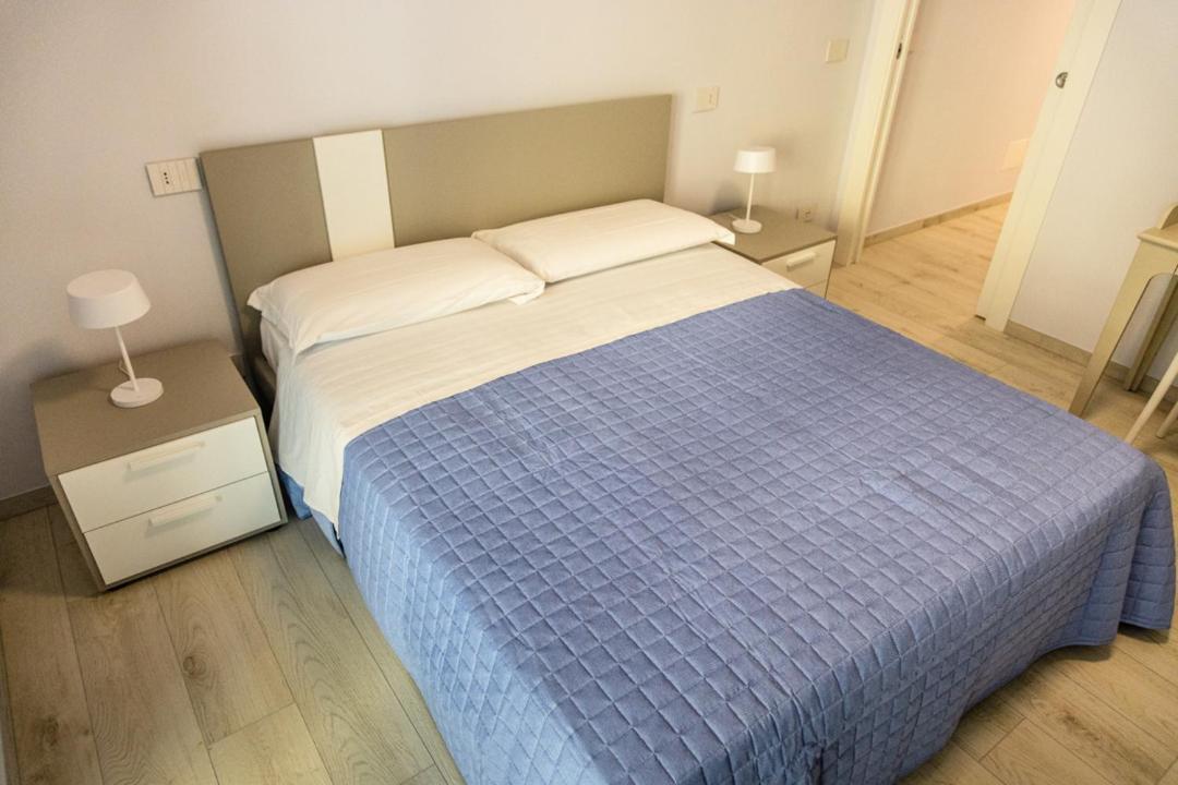 Novatek Apartment 201 Exclusive 佩斯卡拉 外观 照片