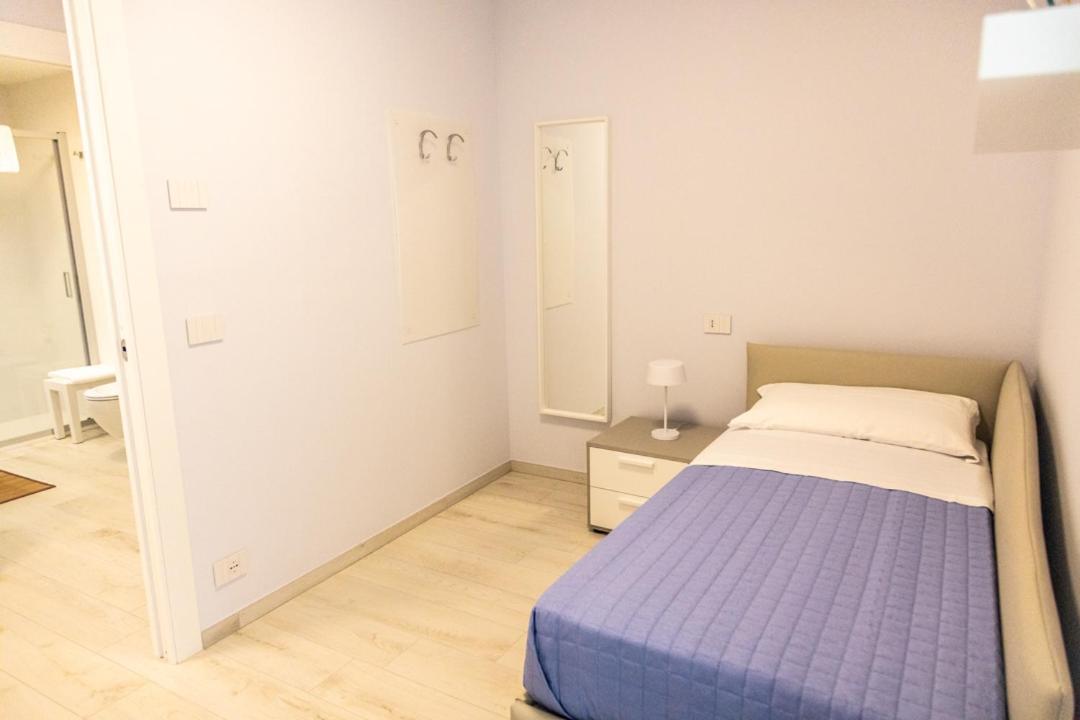 Novatek Apartment 201 Exclusive 佩斯卡拉 外观 照片