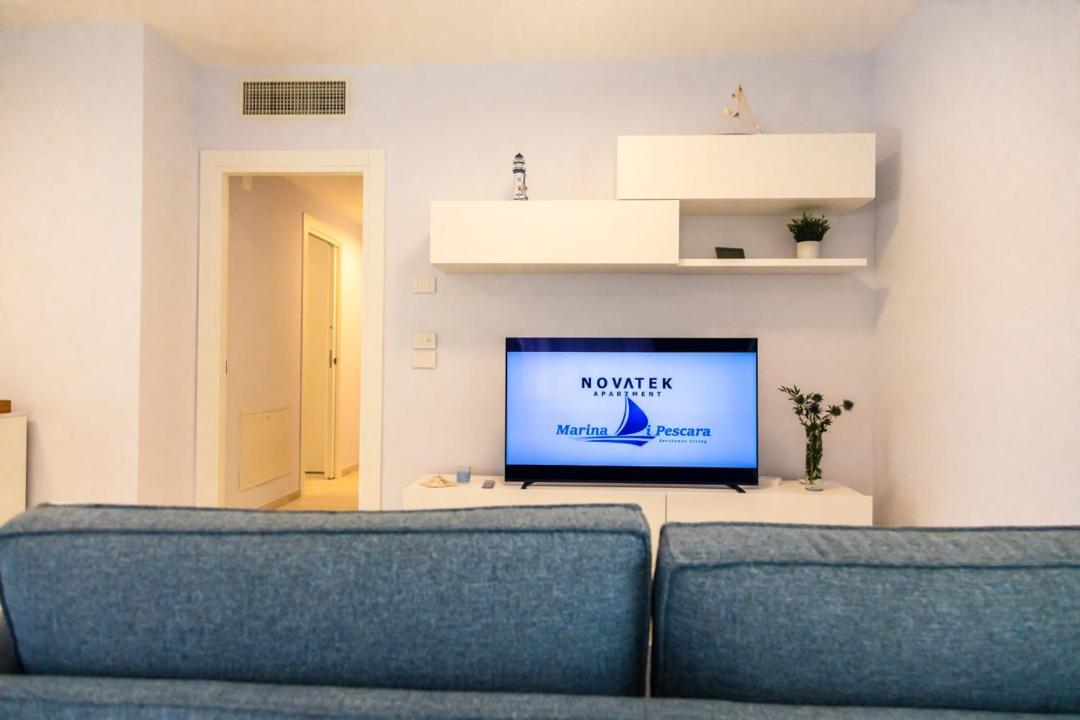 Novatek Apartment 201 Exclusive 佩斯卡拉 外观 照片