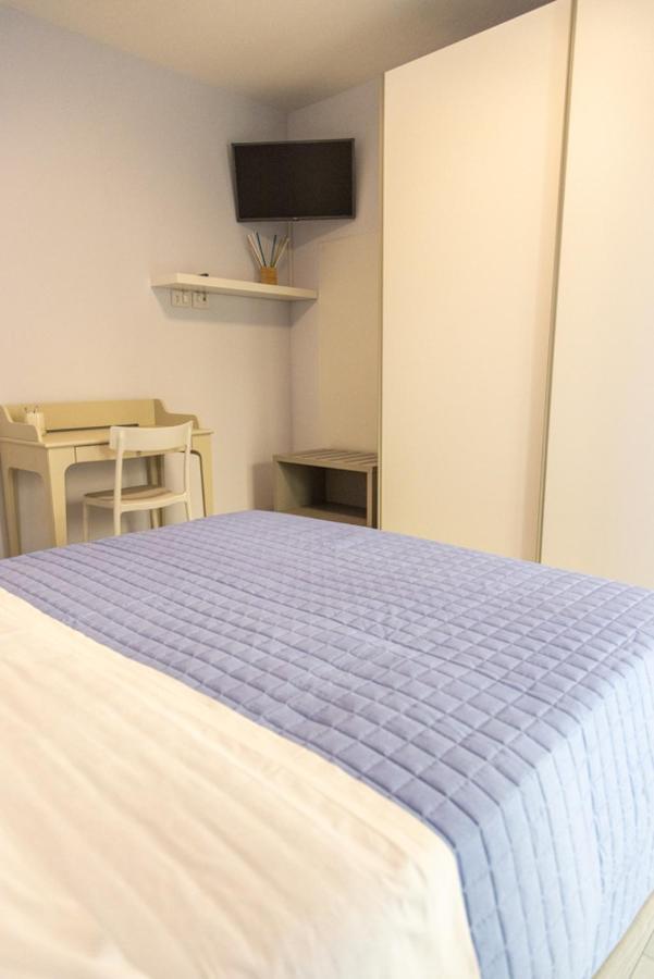 Novatek Apartment 201 Exclusive 佩斯卡拉 外观 照片