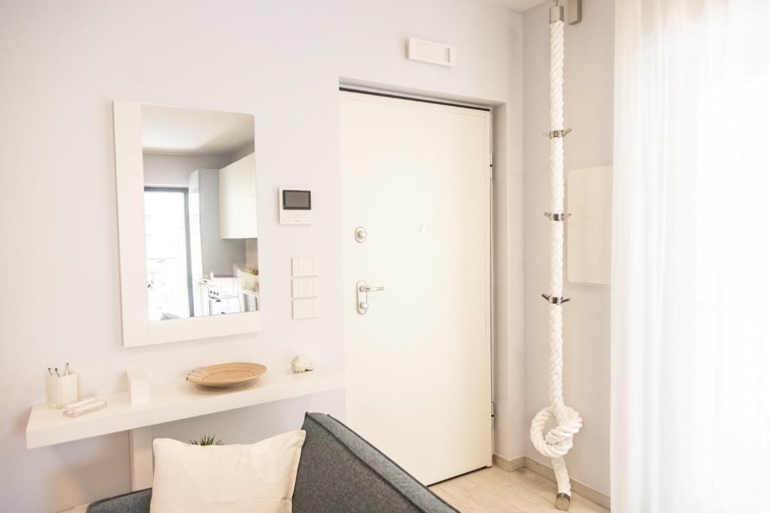 Novatek Apartment 201 Exclusive 佩斯卡拉 外观 照片
